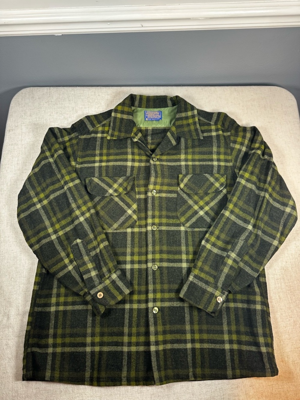 Pendleton Wool Plaid Button Down Shirt Medium